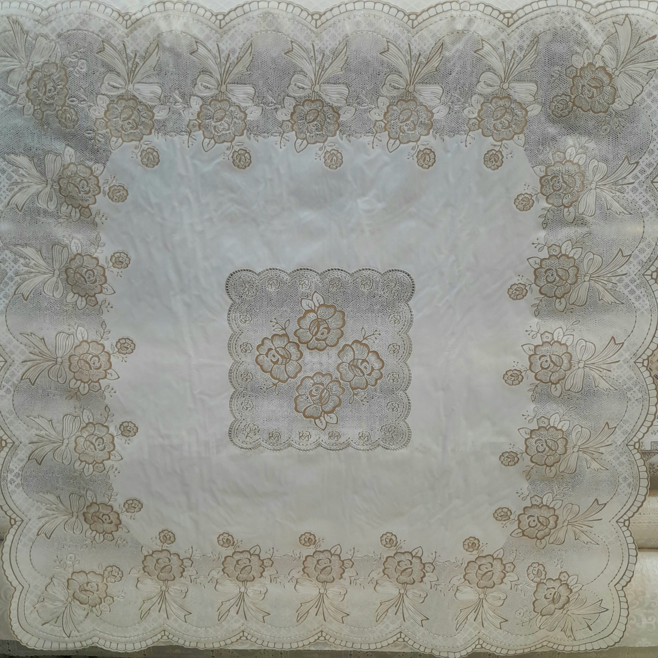 سفره و رومیزی قالبی وارداتی