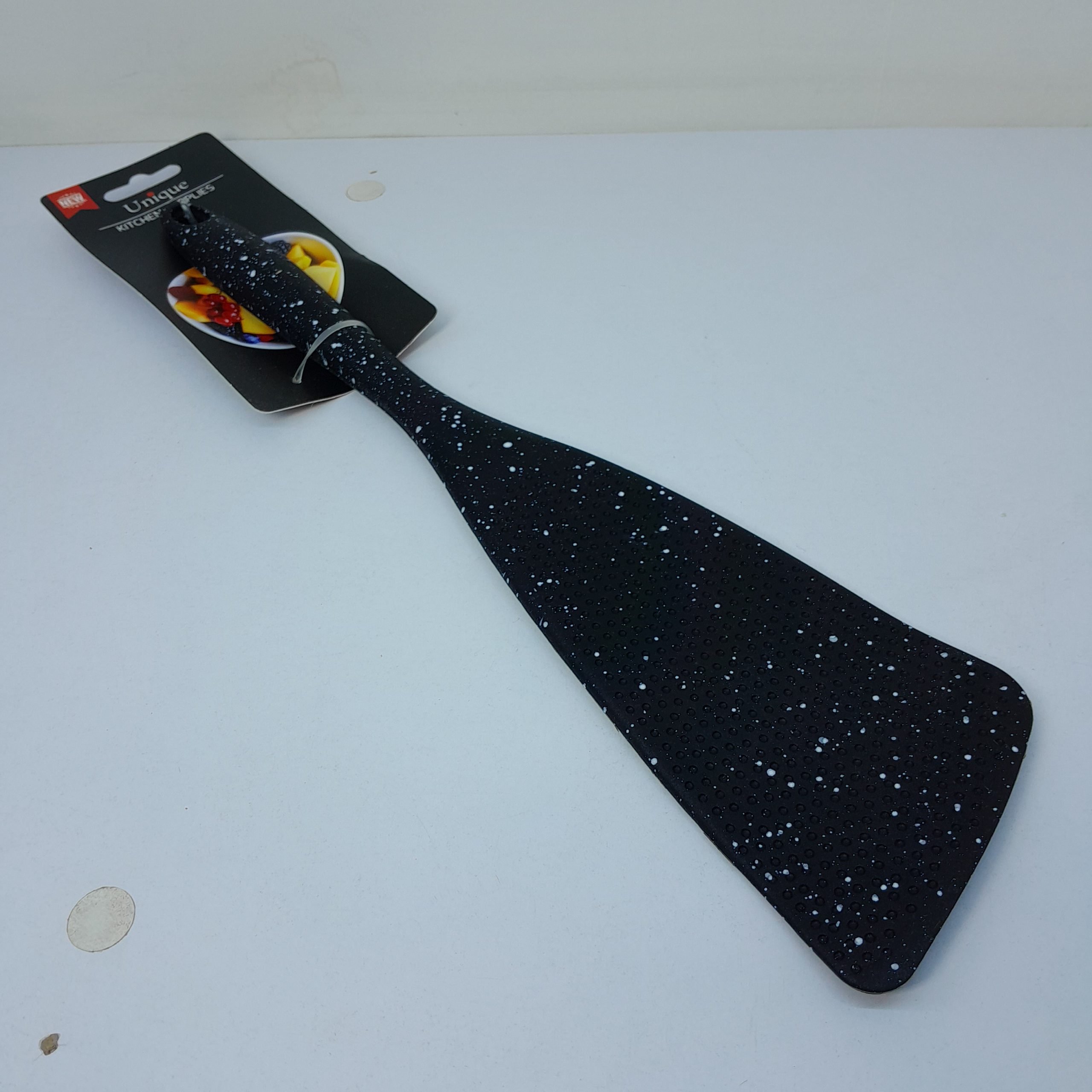 کفگیر تمام سیلیکونی مشکی